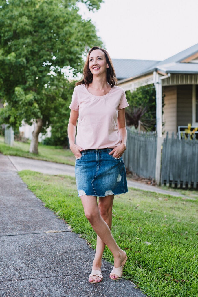 Blush pink breastfeeding friendly t-shirt with invisible zips designed for nursing mums.